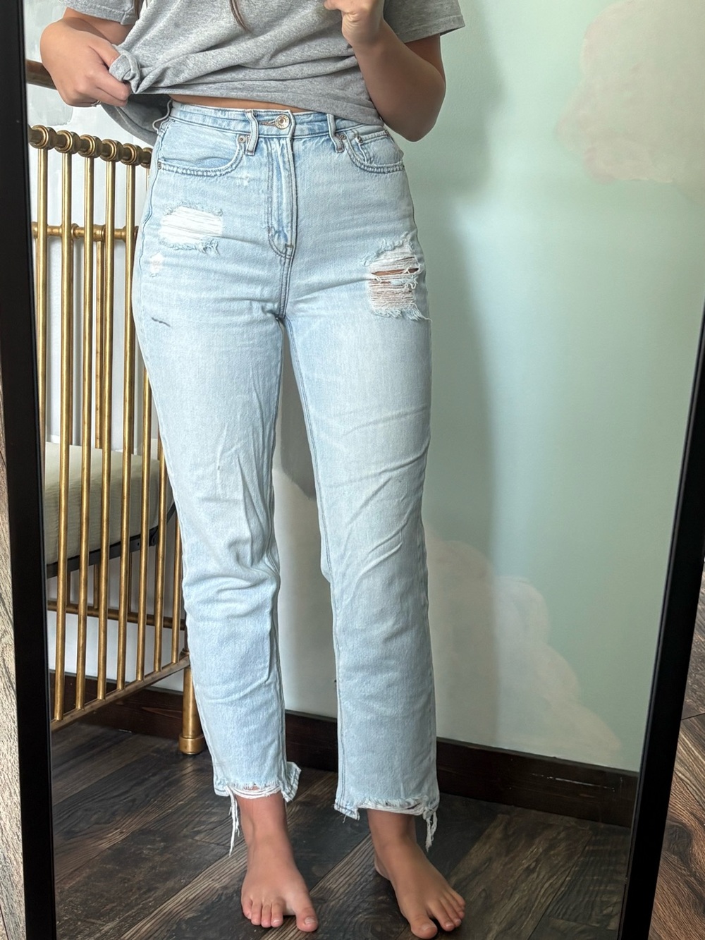American Eagle Outfitters Highest Rise 90’s Boyfriend Jeans